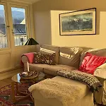 Big And Modern Penthouse - 1 Min From Train Station *
