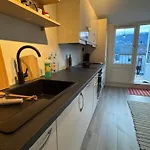 Apartmán Big And Modern Penthouse - 1 Min From Train Station *