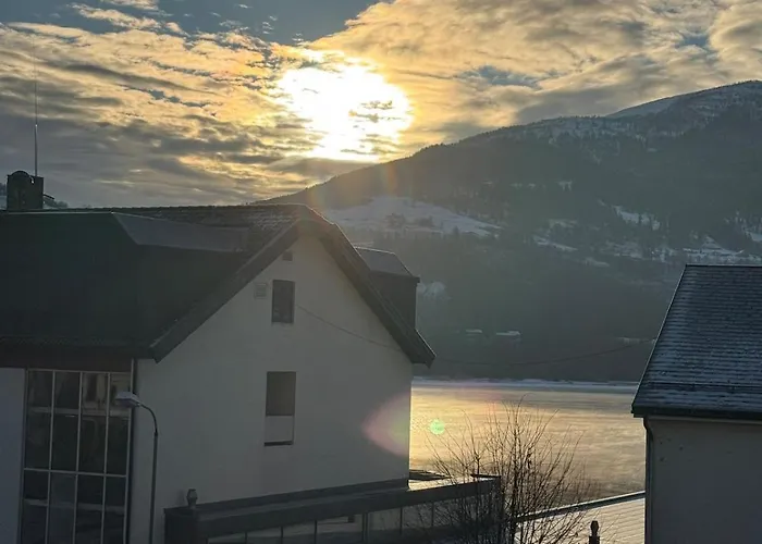 Lägenhet Luxury Penthouse - 1 Min Walk To Train Station Voss