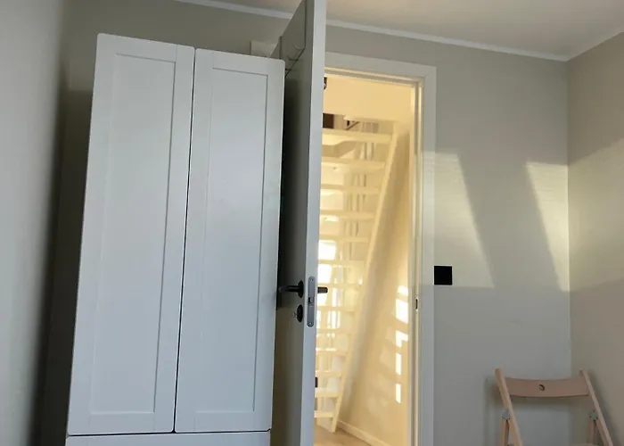 Lägenhet 1 Minute To The Train Station - Exclusive Penthouse!