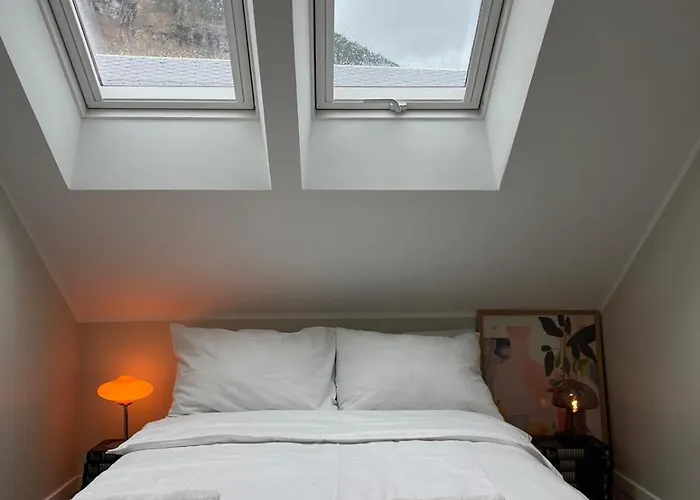 Luxury Penthouse - 1 Min Walk To Train Station Voss